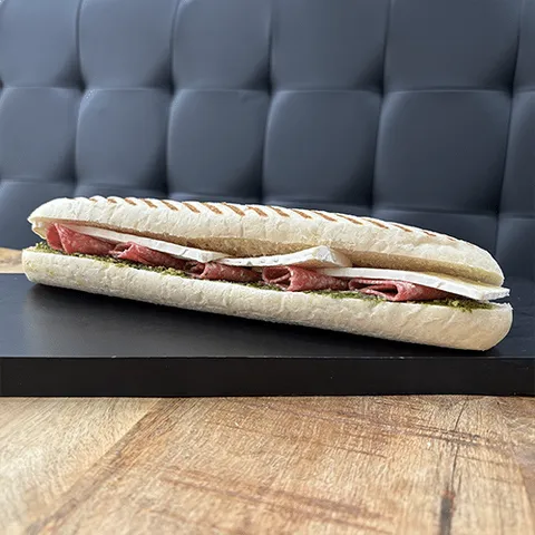 Panini salami brie XL