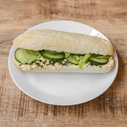 Pistoletje bieslook ei salade