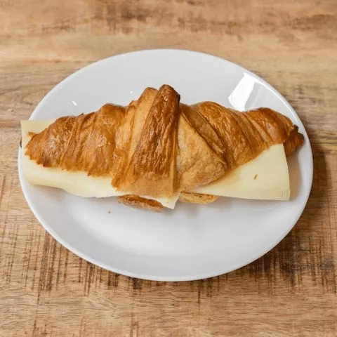 Croissant met kaas