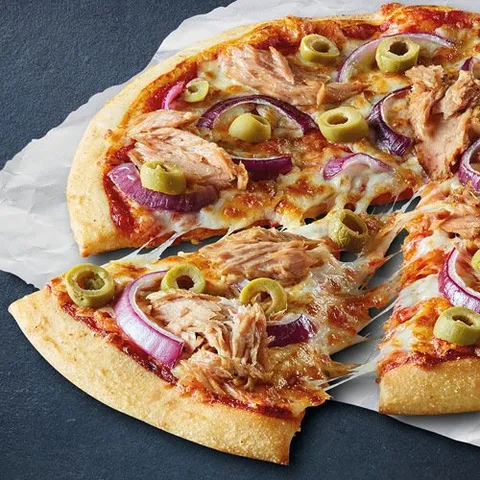 Tuna Treat pizza